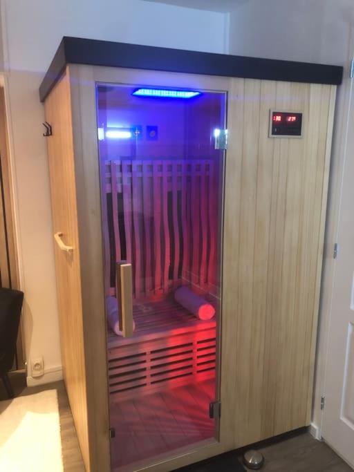 Elegant Avec Sauna Hyper Centre Apartment